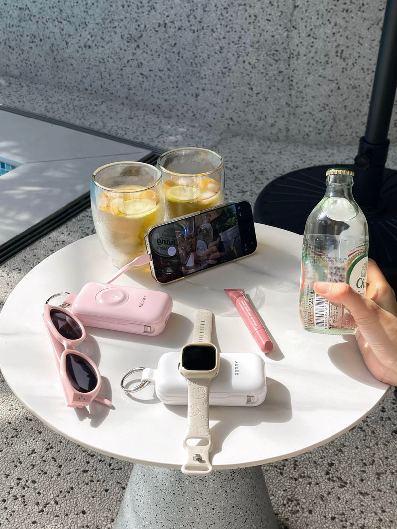 portable iphone battery charger travel-friendly power bank for apple watch & iPhone